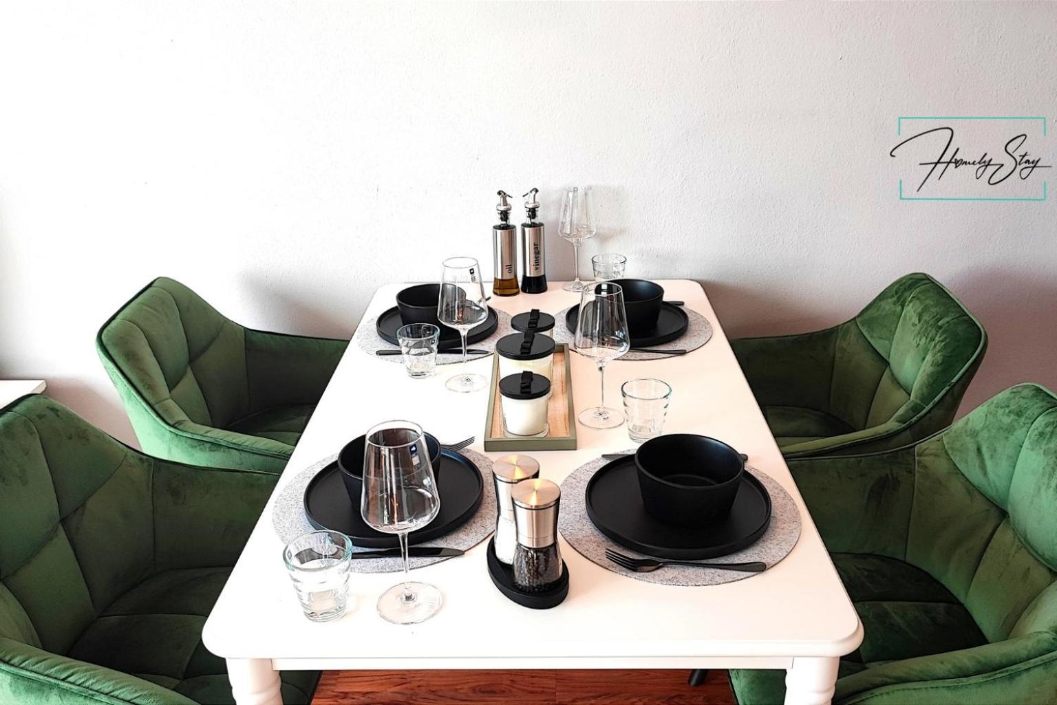 Homely Stay Serenity Greens - Stylisch Studio-Apartment With Kitchen - 10 Min To Central Station, Pet Friendly Munich Exterior photo